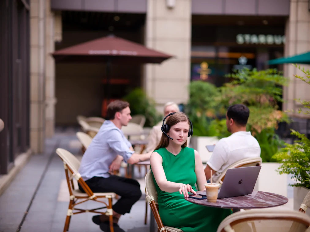 Headset with Mic: 10 Types of Background Noise During Remote Work