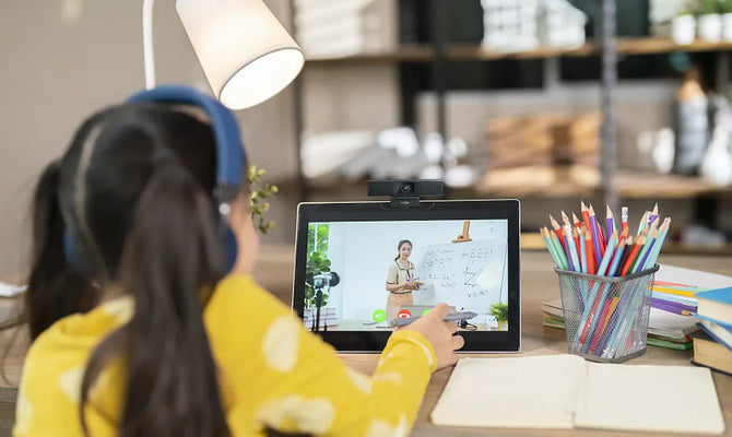 Transform Your Presentations: What Can a Modern Document Camera Do?