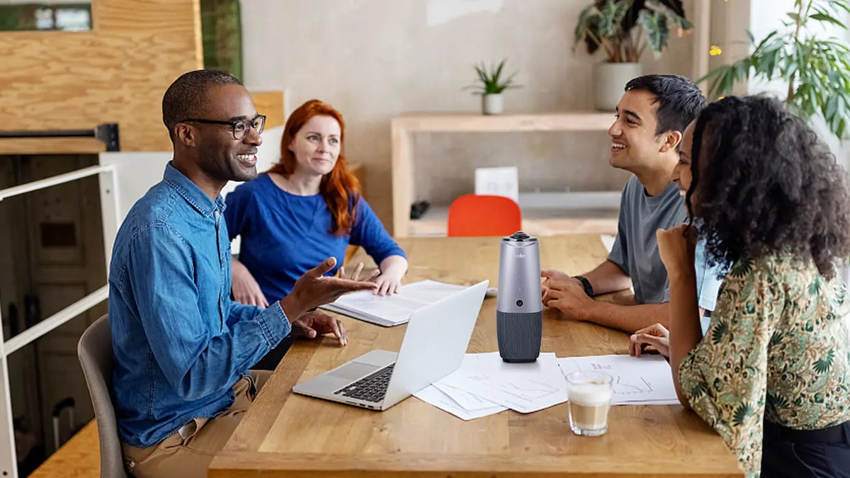 How Wide-Angle Views Enhance Virtual Classroom Collaboration