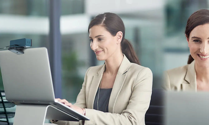 Beyond the Screen: Cultivating Professionalism in Hybrid Meetings