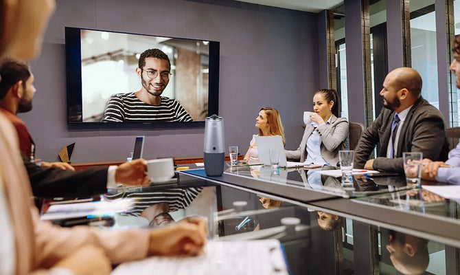 Launch Your Professional Image: The Definitive Guide to 4K Webcams