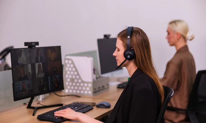 How To Pick The Best Wireless Call Center Headset