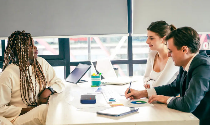 How a Speaker with Mic Transforms Your Meetings
