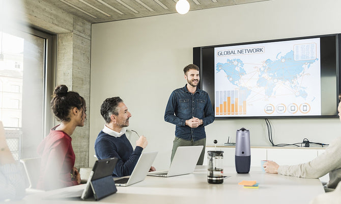 How to Choose a Hybrid Meeting Camera for Mixed In-Office and Remote Teams