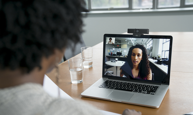 Mastering Client Communication: Why Video Telephony Is the Future of Virtual Engagement
